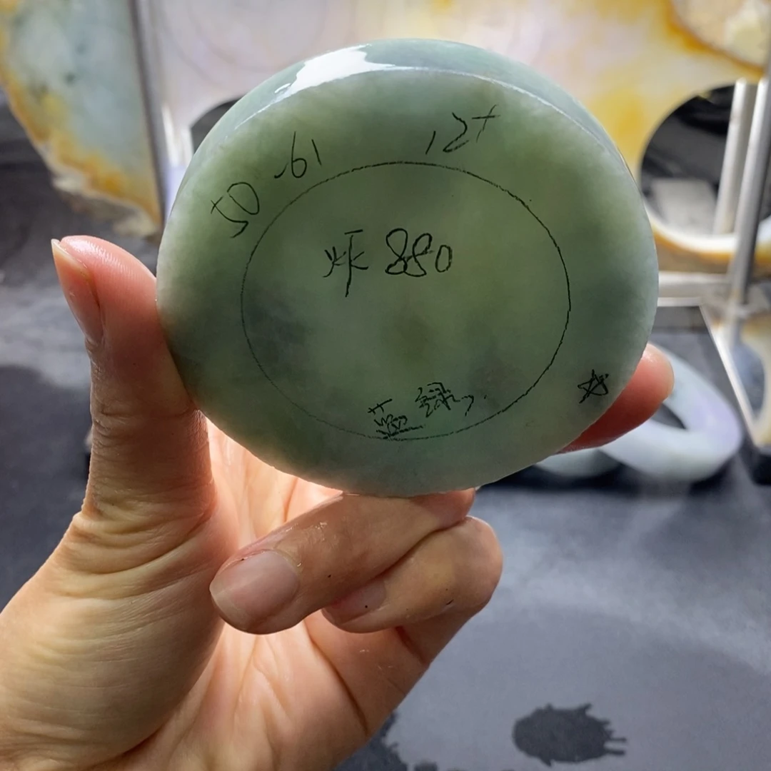 定制翡翠正未镶嵌