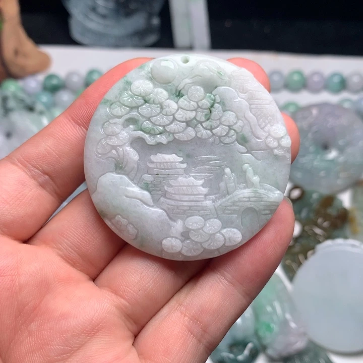 翡翠未镶嵌颈饰山水12