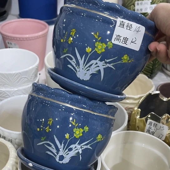 多肉绿植陶瓷花盆9.9包邮，有孔