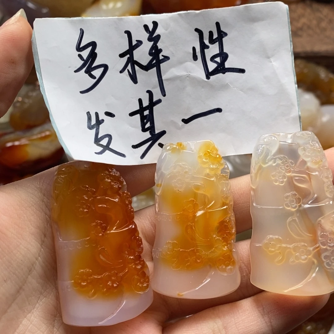 玛瑙/玉髓未镶嵌颈饰