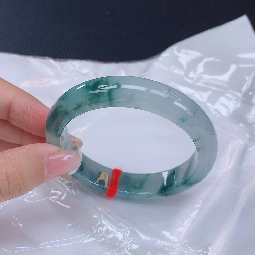 翡翠手镯未镶嵌翡翠6009