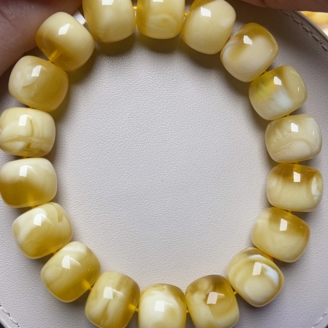 蜜蜡未镶嵌珠宝奇石231