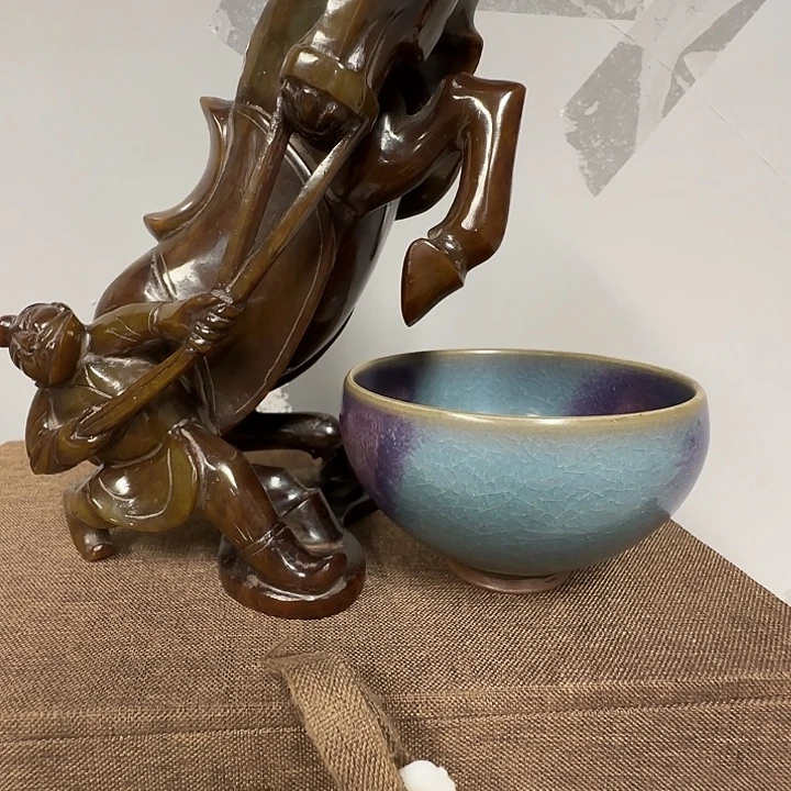 孩***爸手工艺品琉璃瓷器和陶器也可称为釉里青