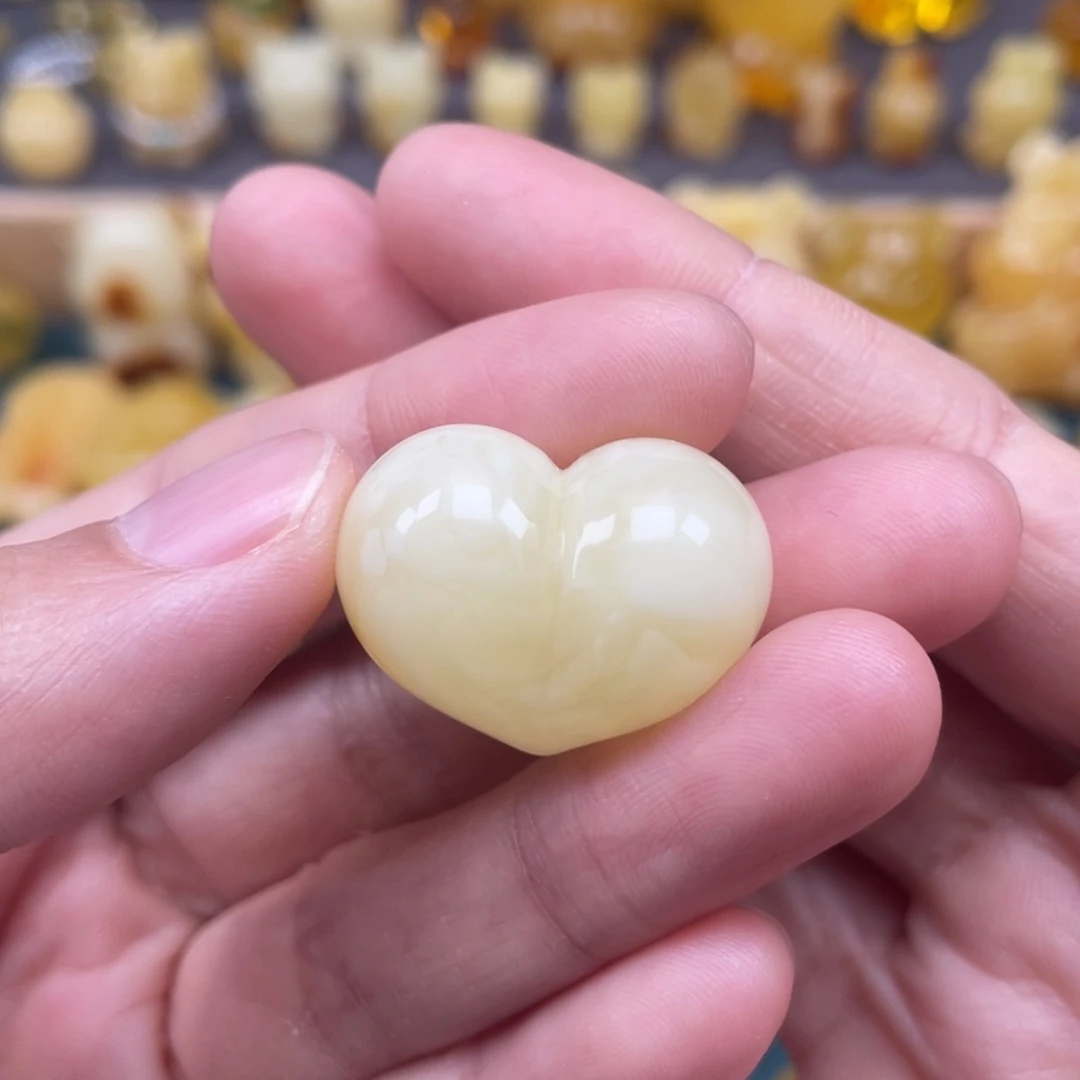 裸石琥珀未镶嵌蜜蜡