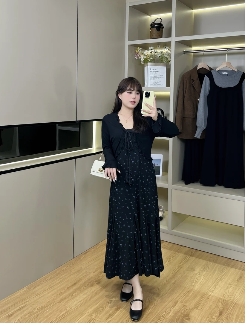 早春新款-慕翎【仲夏花日】法式蓝海碎花裙+显瘦长袖开衫套装