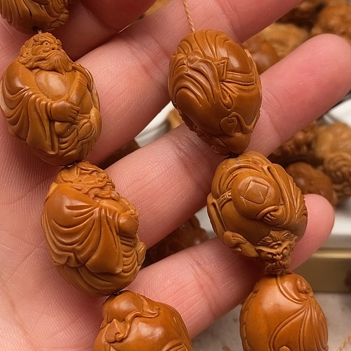 山***囯橄榄核吊坠橄榄核