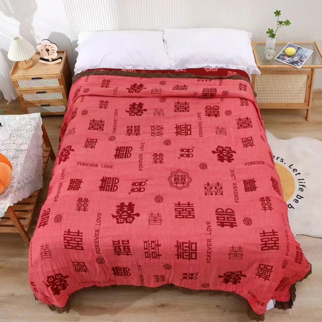 百囍图-浅红色纯棉纱布花边泡芙被2*2.3m（6斤左右）