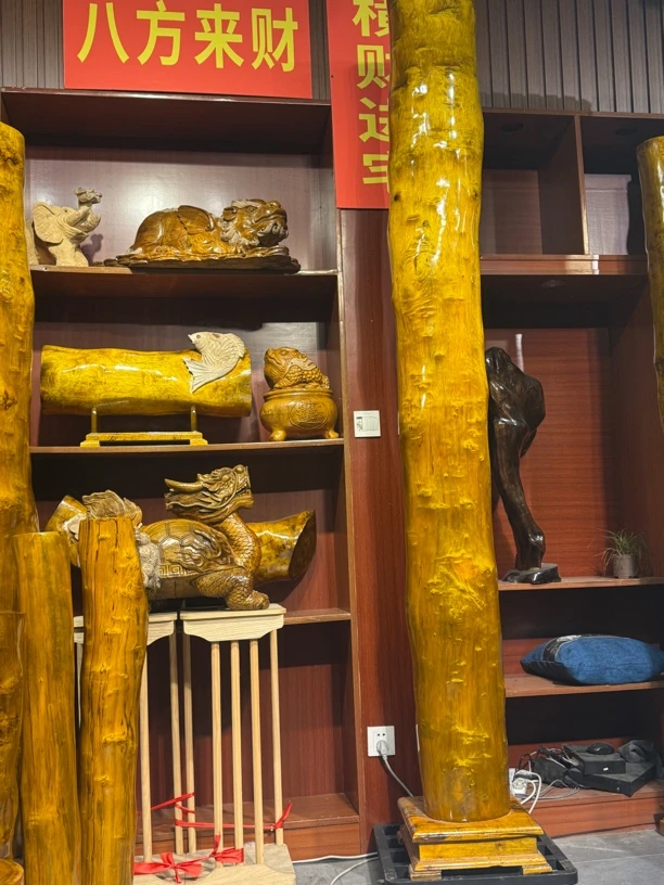 小叶桢楠金丝楠木风水柱转运柱，云朵祥云纹，雅安老料，招财转运。