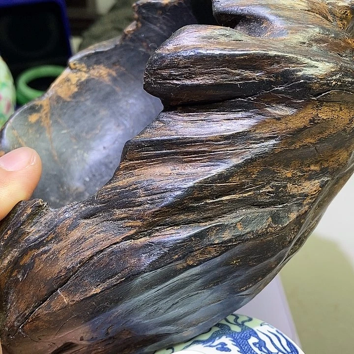瓷片不哈哈哈哈刚刚回国哥哥v个v吧