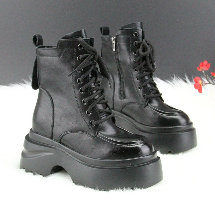 厚底12cm马丁靴女小个子增高10厘米时尚短靴秋冬加绒百搭超轻女靴