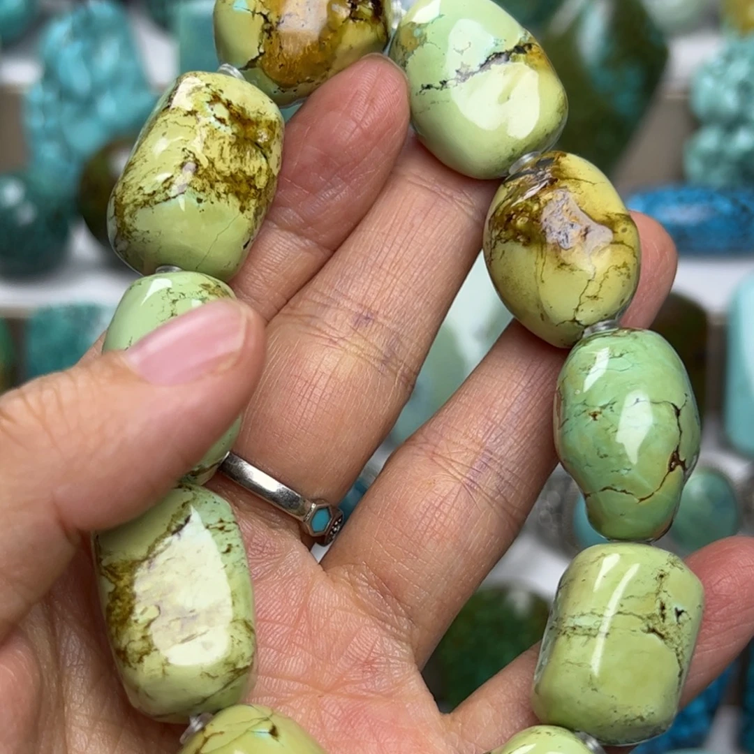 绿松石未镶嵌天然原矿绿松石