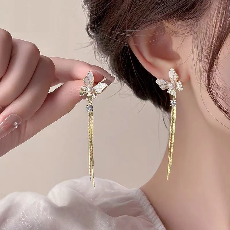 铜合金耳饰 白色蝴蝶流苏ZSA1063