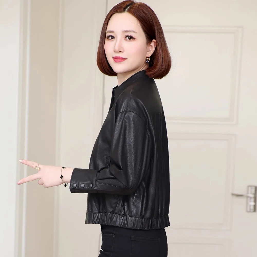 真皮皮衣女短款宽松中老年妈妈装绵羊皮夹克海宁皮草外套2025春秋