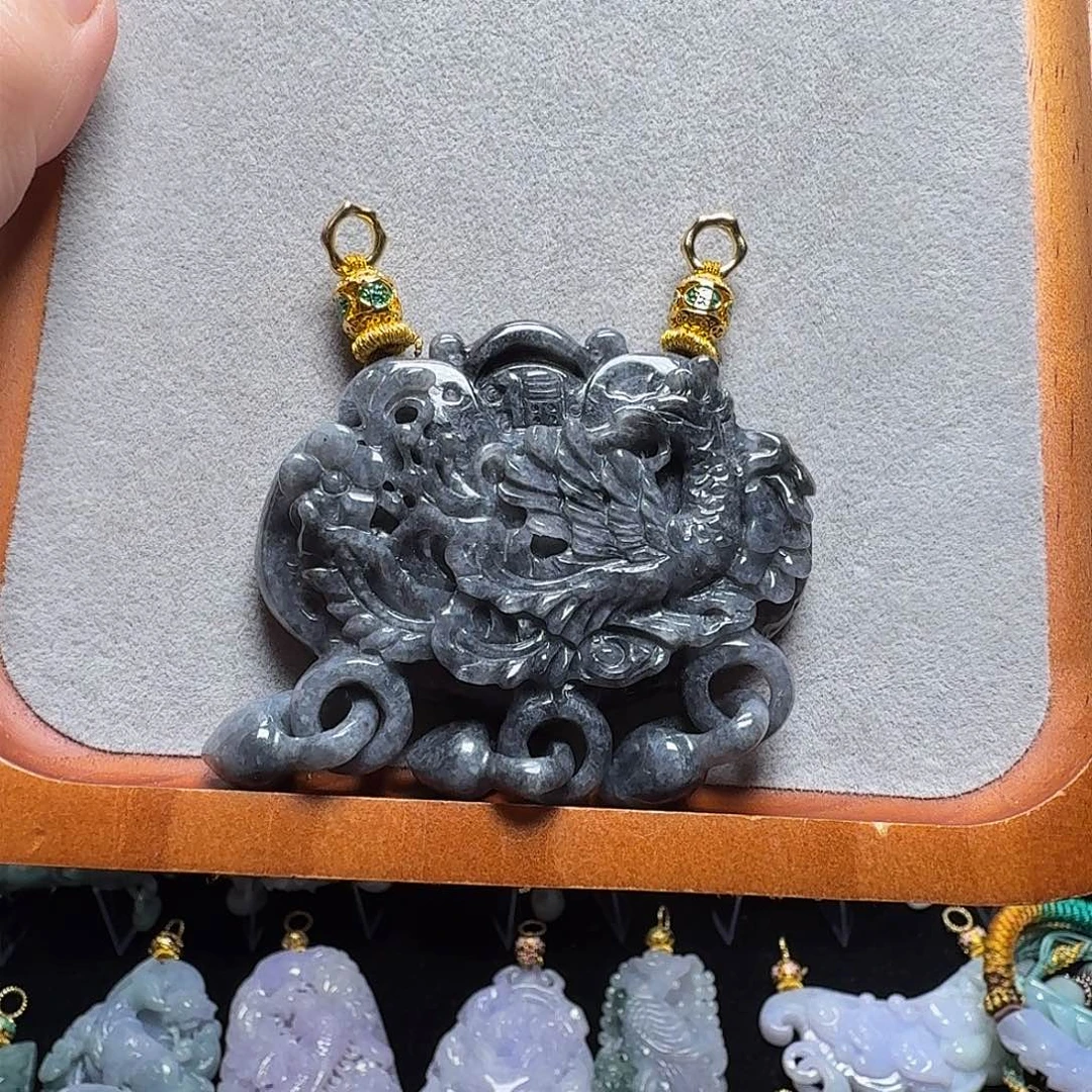 吊坠(赠链)未镶嵌翡翠