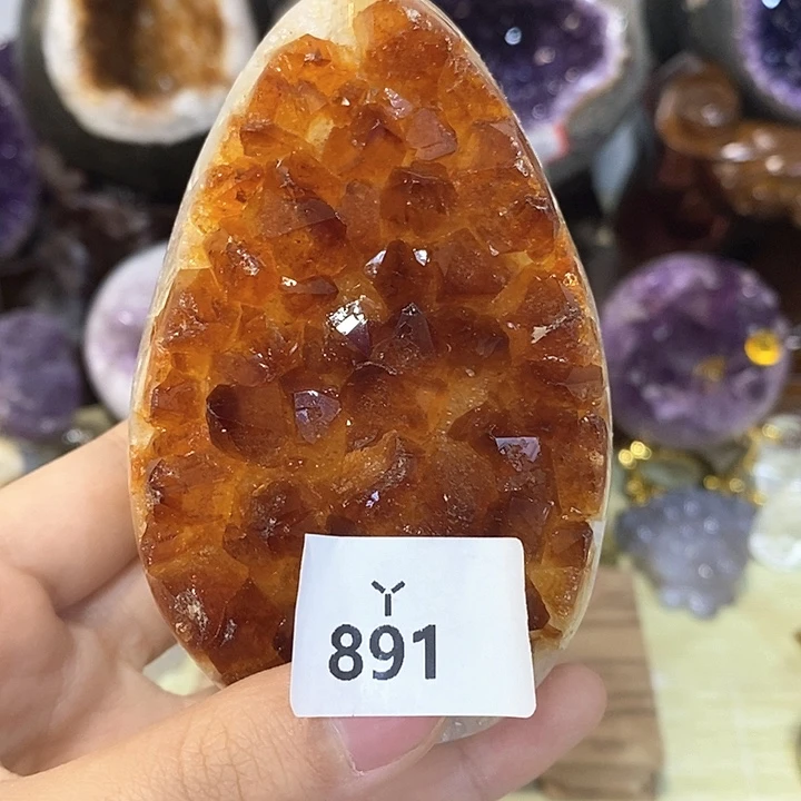 未镶嵌水晶大型摆件（非配饰）