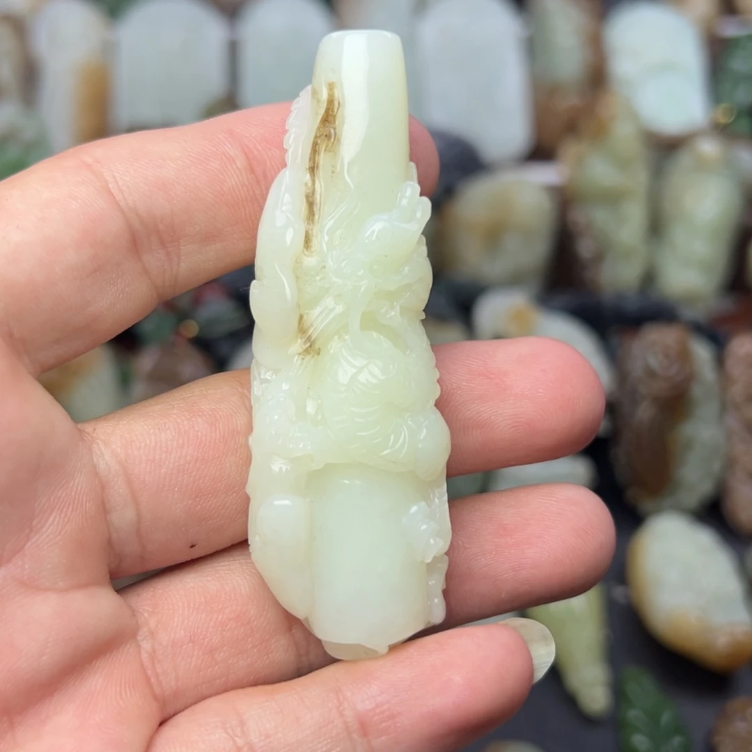 和田玉未镶嵌挂件