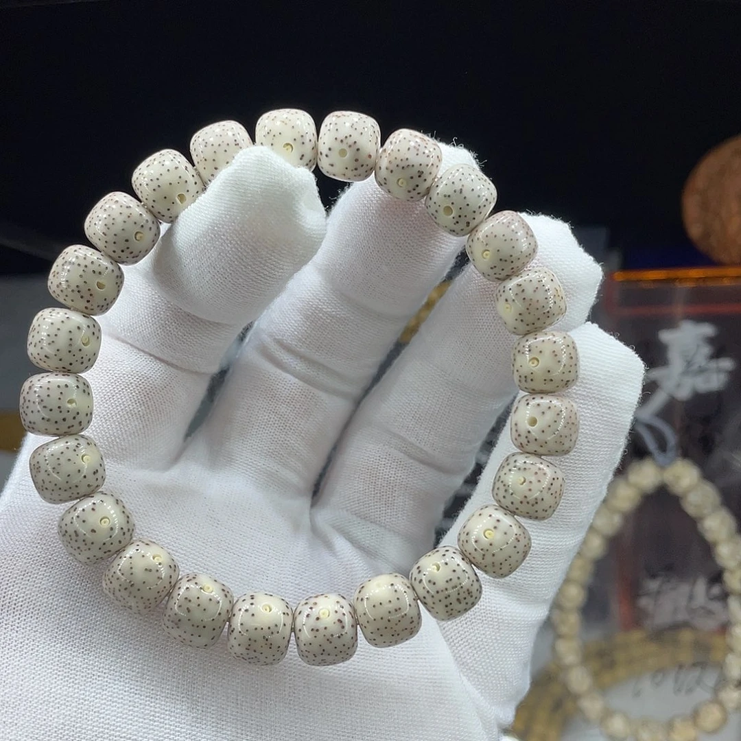 手串星月菩提双银款9.5火龙果骨瓷白