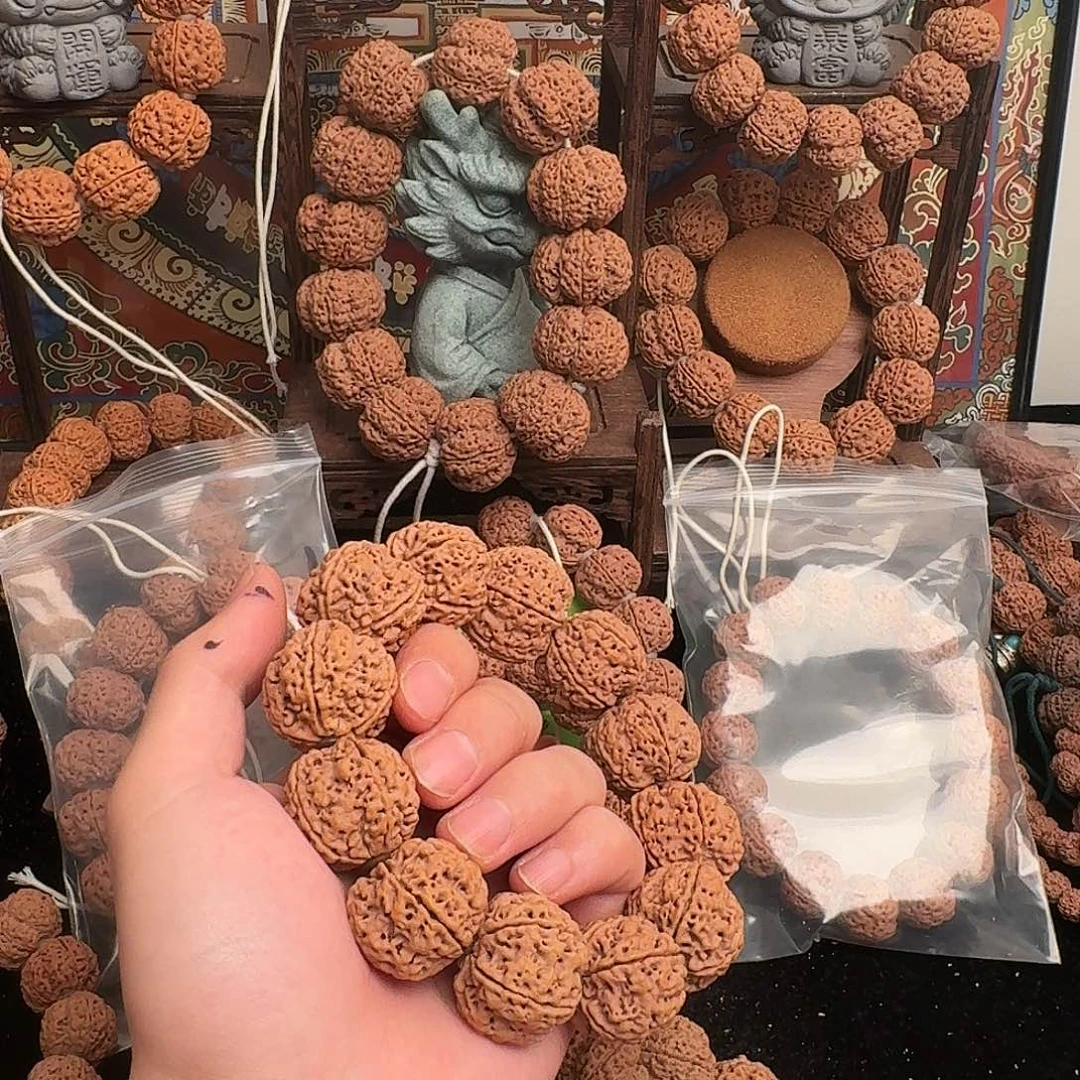 杰***哥吊坠金刚菩提428aaaaaa