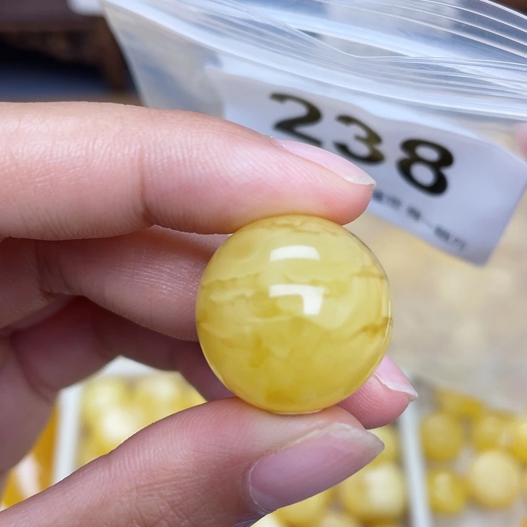 蜜蜡未镶嵌珠宝奇石20