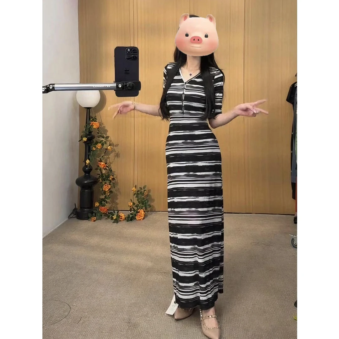 长裙纯欲风夏季短袖条纹设计感连衣裙女装时尚减龄3324#