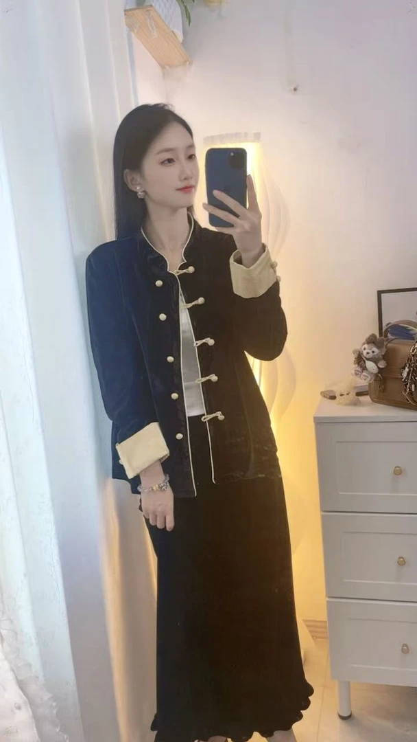 新中式秋季国风重工丝绒盘扣开衫外套复古显贵气上衣