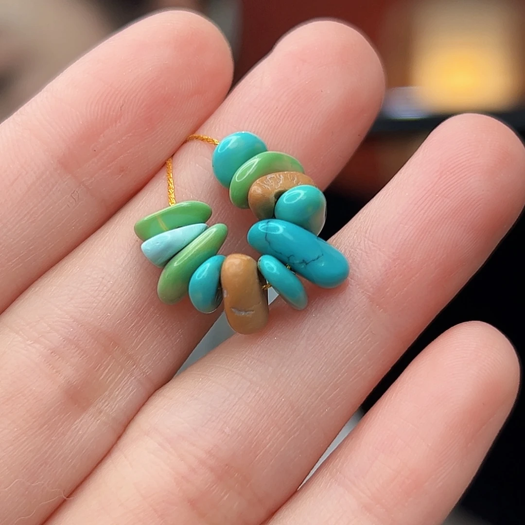 绿松石未镶嵌珠宝奇石