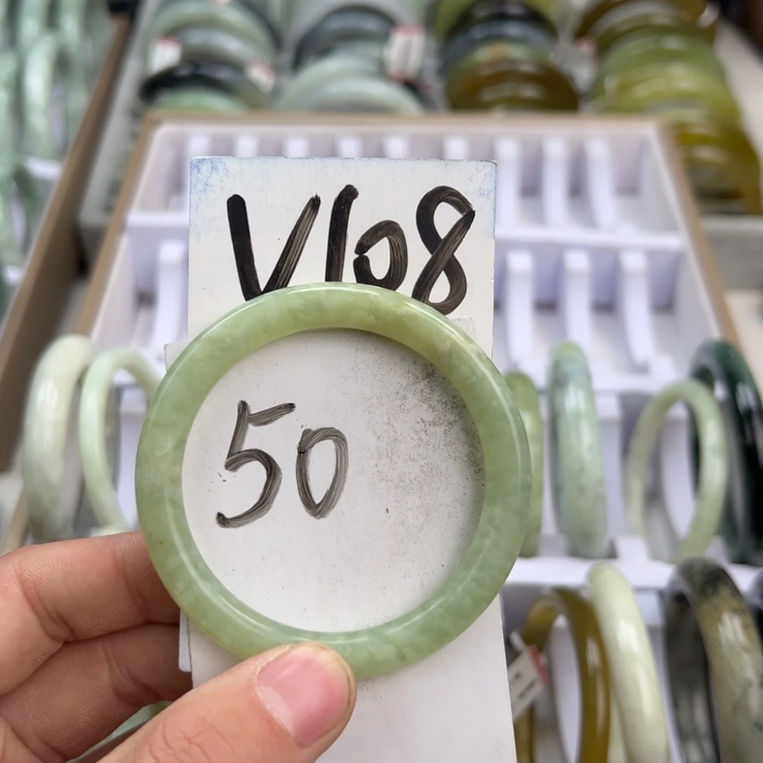 岫玉手镯未镶嵌天然岫玉微瑕