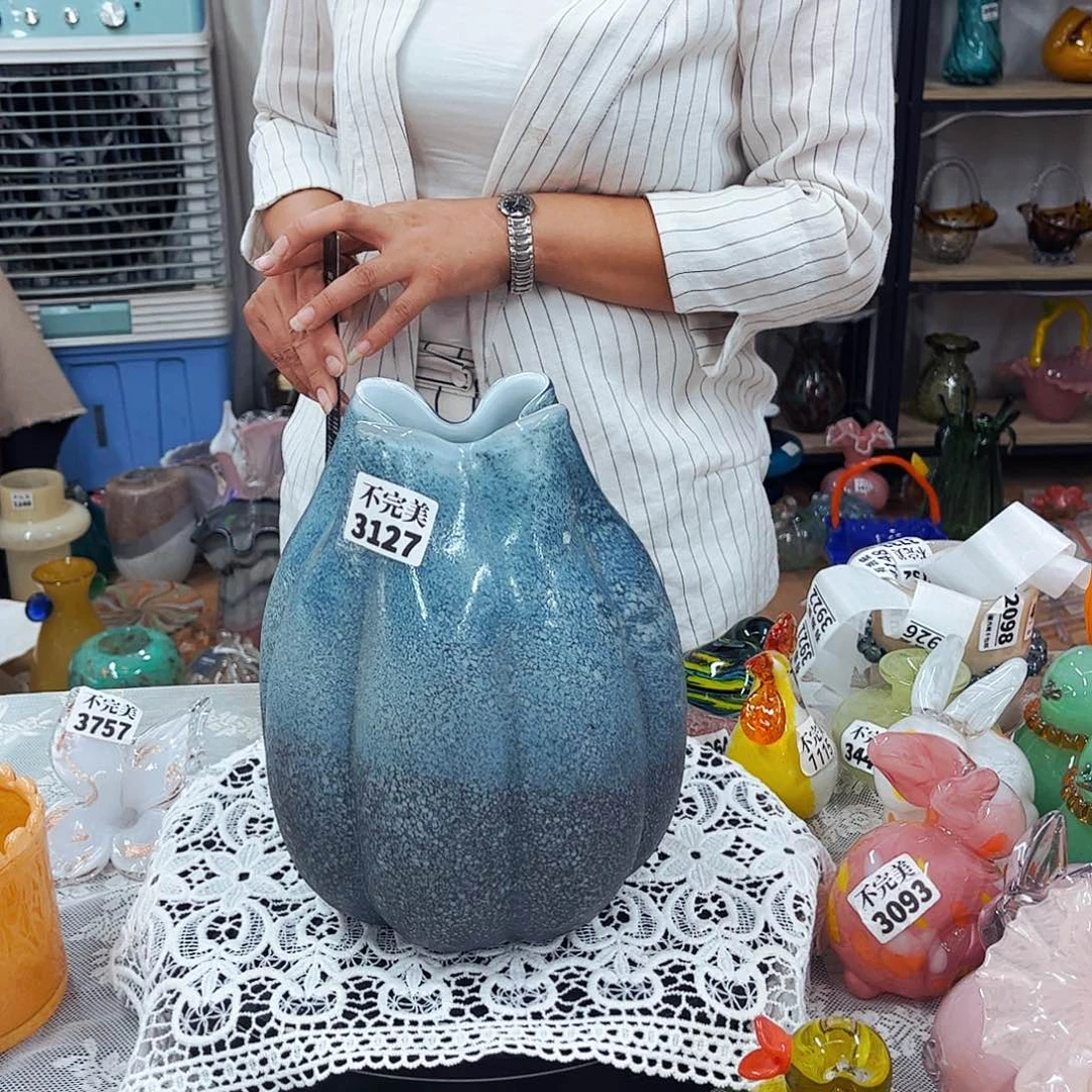 3127 家悦琉璃工艺品不完美