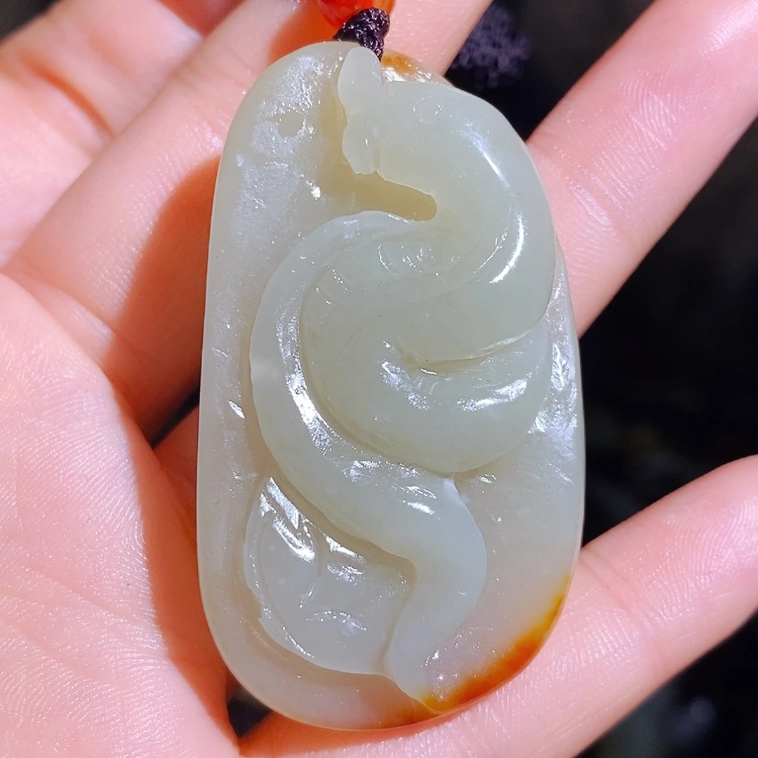 和田玉颈饰未镶嵌