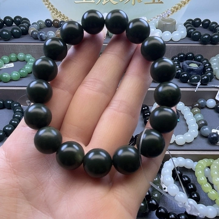 和田玉未镶嵌手串