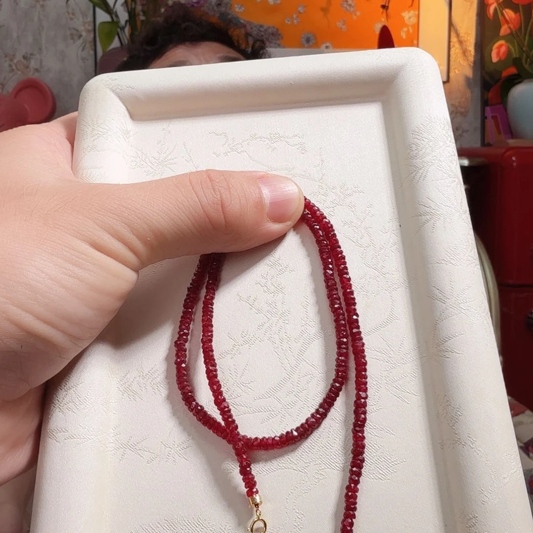 红宝石手串未镶嵌