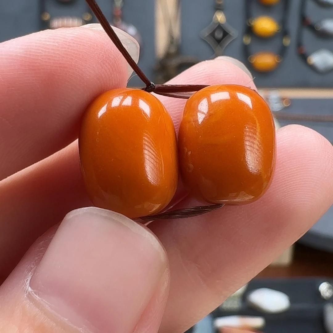 未镶嵌吊坠(不含链)蜜蜡