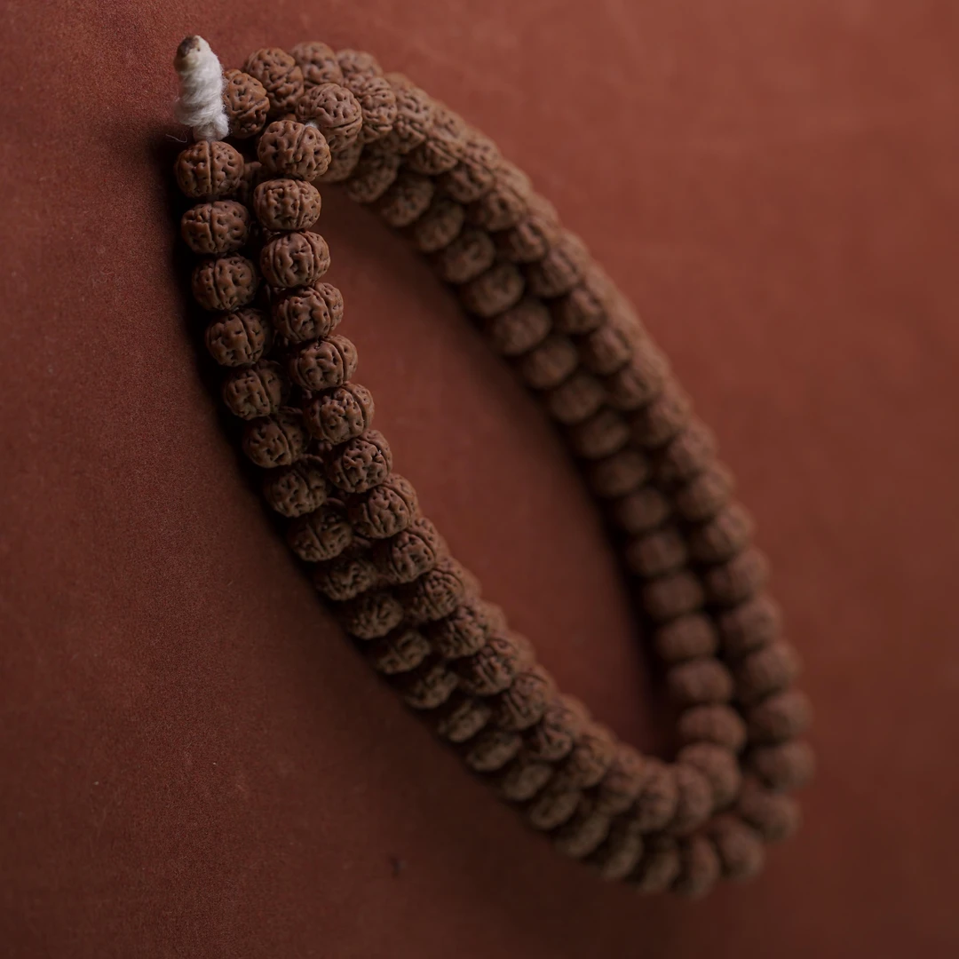 【仟爱文玩】勿里达纯血老树王小金刚 108