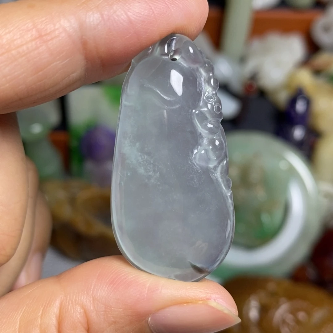 颈饰未镶嵌和田玉（糖玉）
