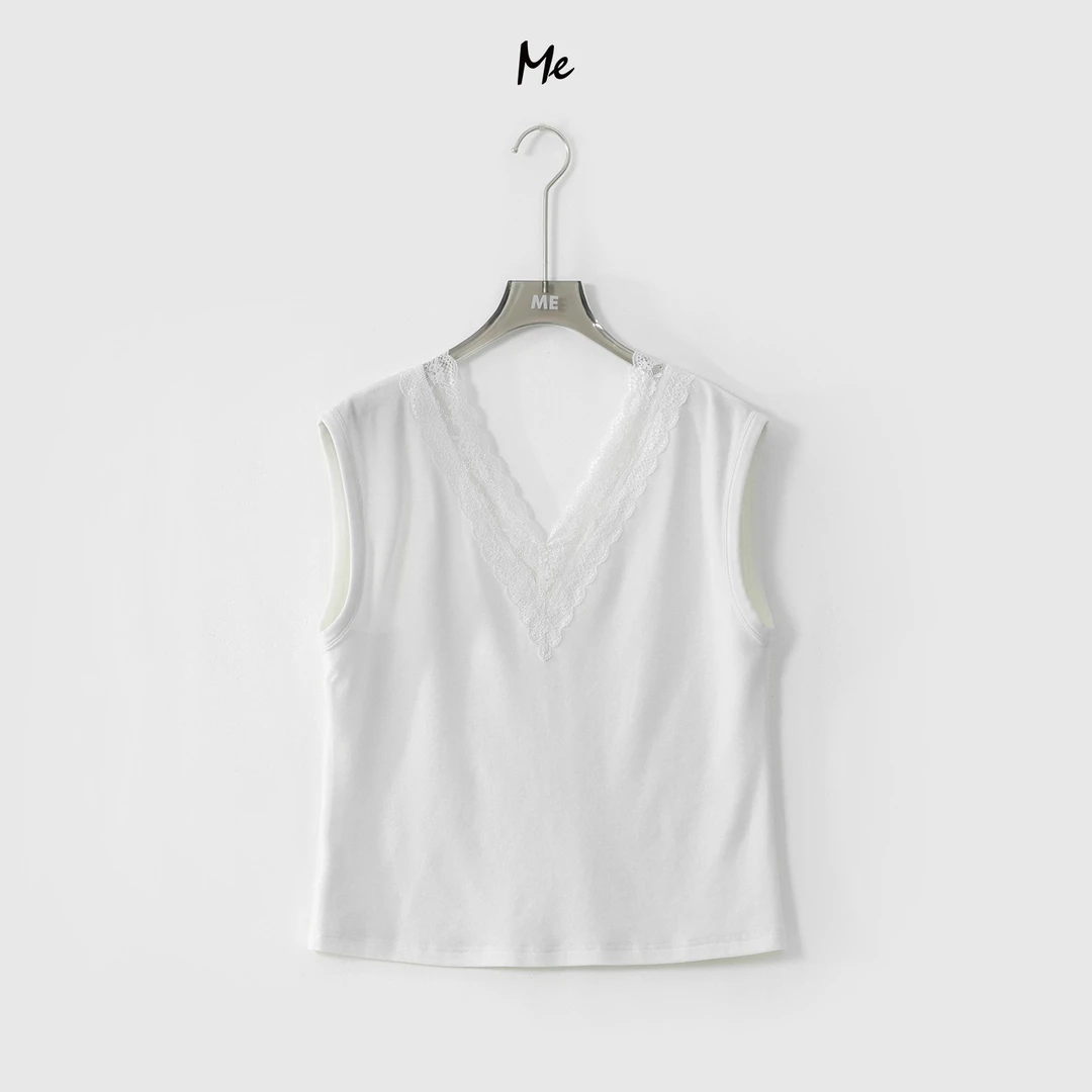 ME【v领蕾丝坎肩】刺绣蕾丝少女感显瘦舒适时尚百搭背心MESS3883