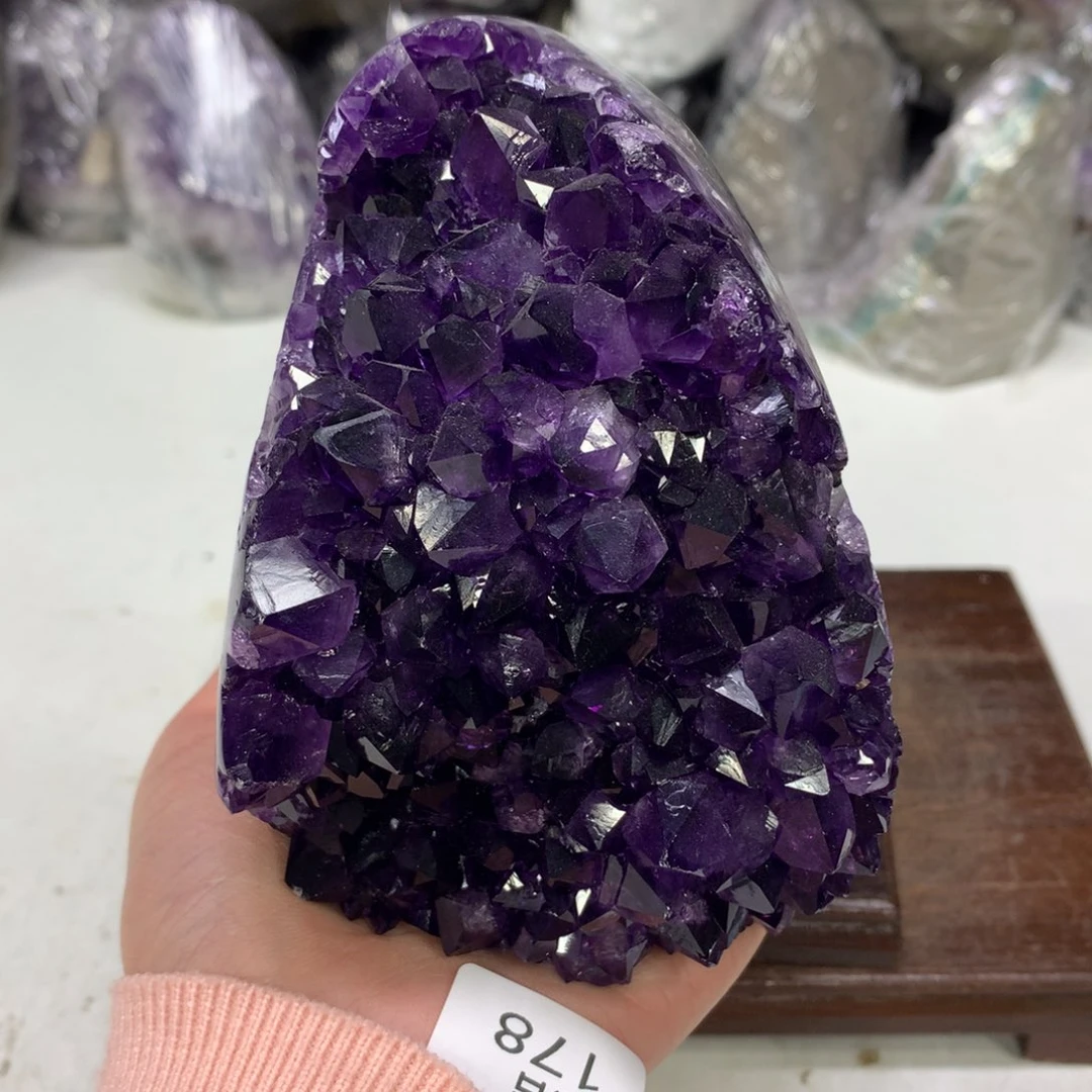 紫晶摆件未镶嵌水晶