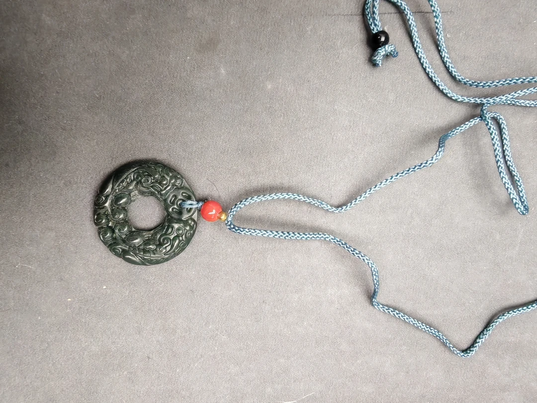 F3018和田玉吊坠吊坠多样性发其一