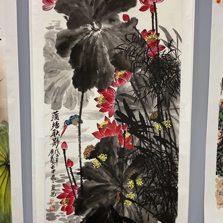 手绘作品等多种形式进行
