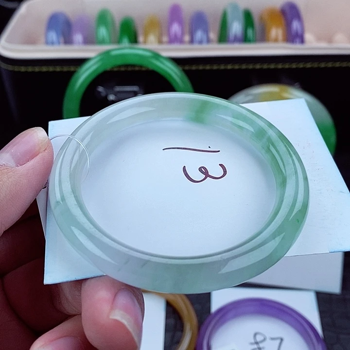 时尚潮流百搭手镯