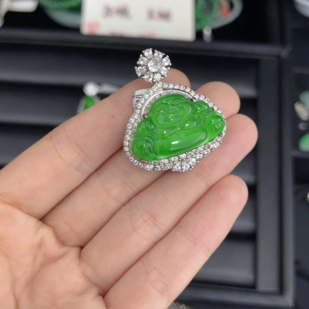 翡翠银S925镶嵌戒指佛公吊坠