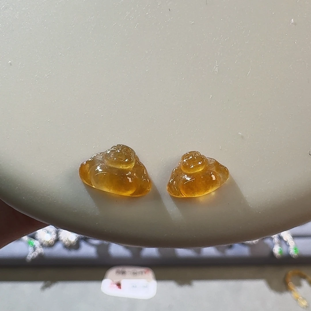 翡翠未镶嵌颈饰裸石