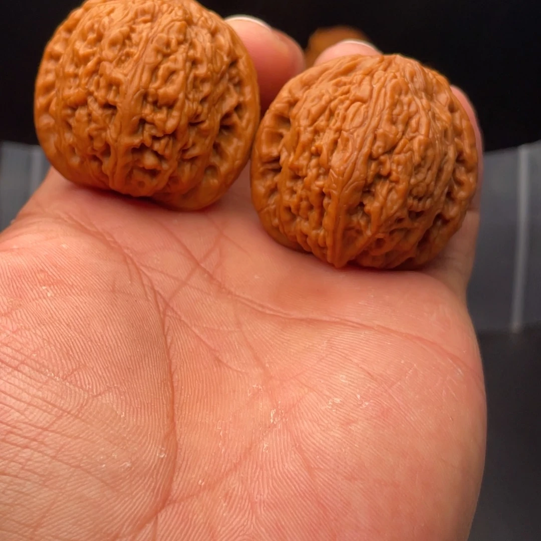 文玩核桃吊坠笑**生41骨王御尊