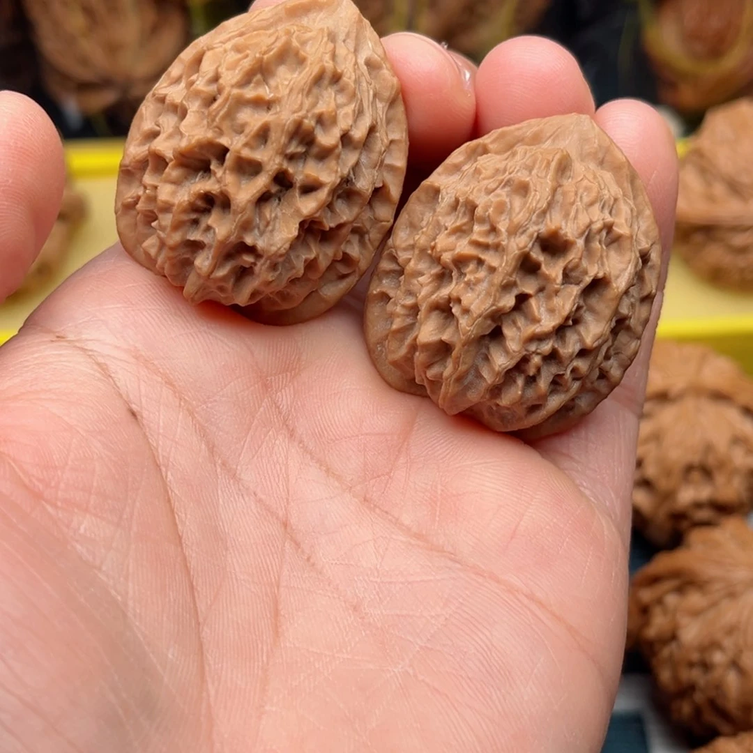 【闪购商品】桃木文玩核桃手把件32野生小众