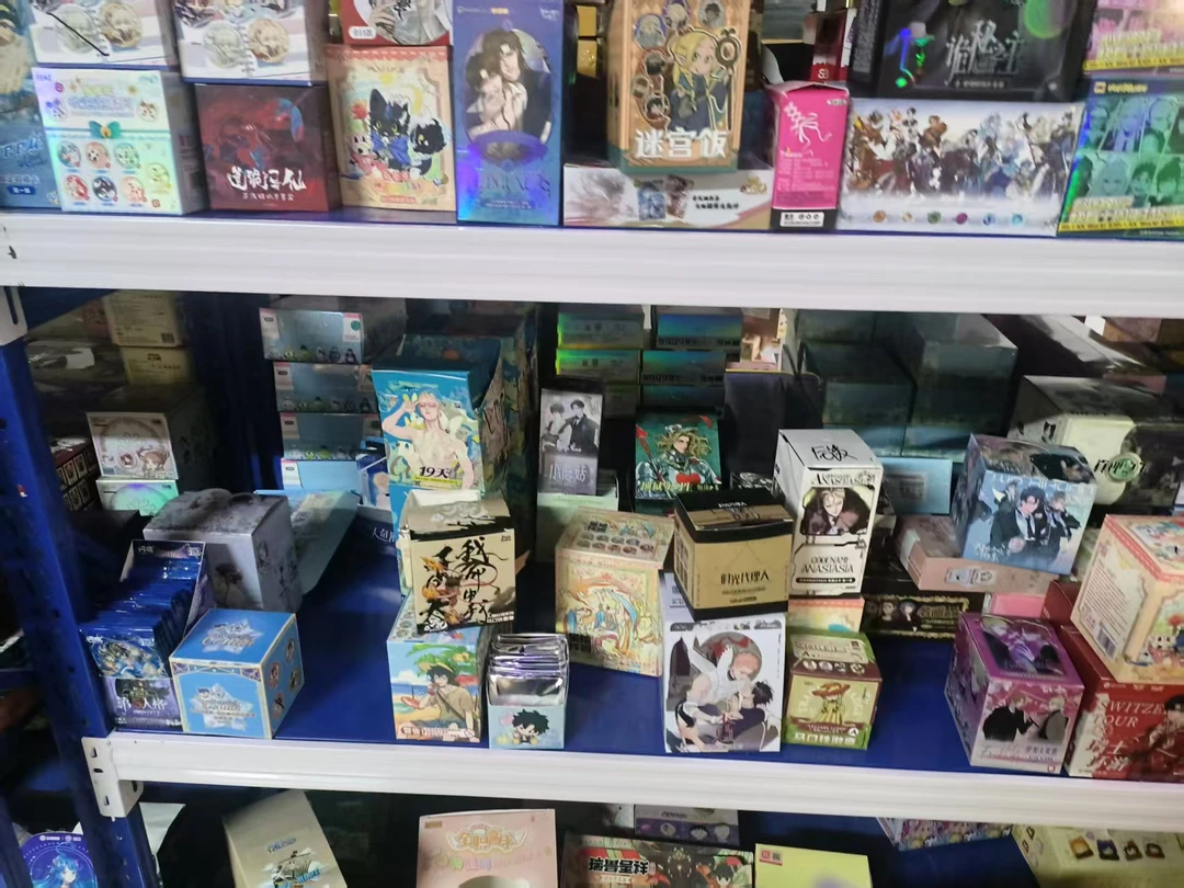 （异次元）混IP大乱斗，各种徽章吧唧盲盒任意四包（不拆直邮）