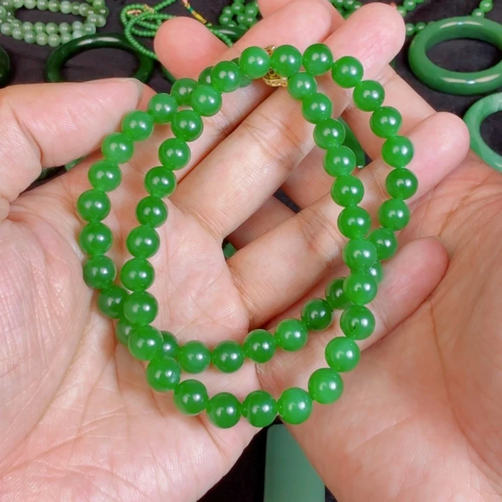 半***茶未镶嵌手链和田玉（碧玉）