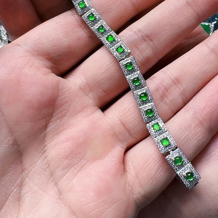 翡翠颈饰未镶嵌天然A货翡翠放漏