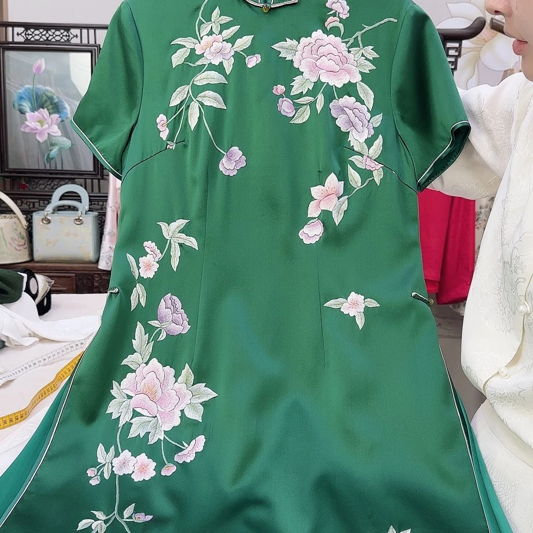 真丝的旗袍胸围102