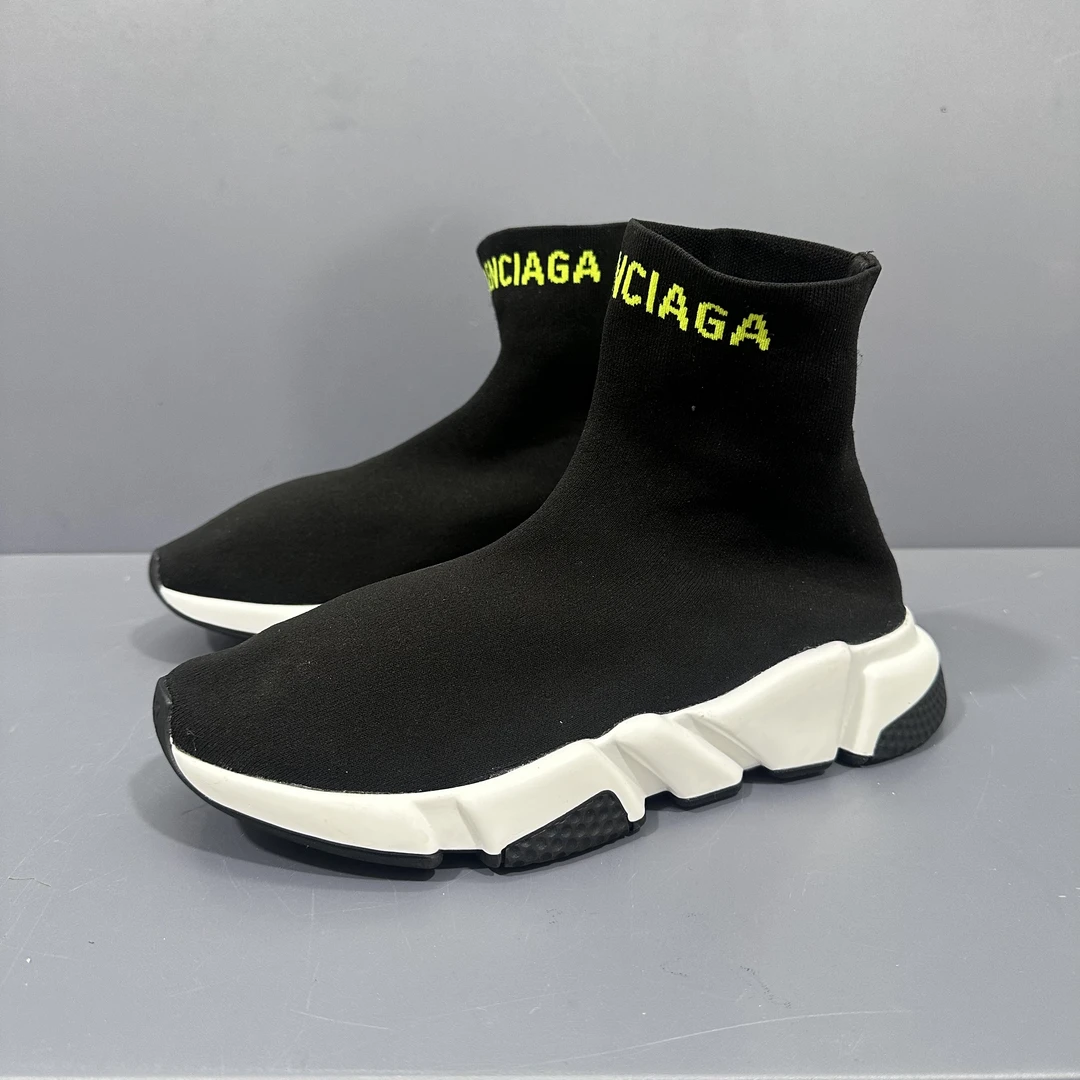95新 Balenciaga/巴黎世家 42码 巴黎世家袜子鞋 休闲鞋 换底
