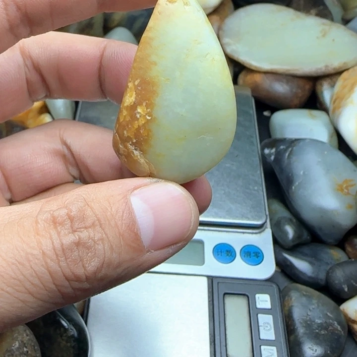 未镶嵌和田玉（子料）珠宝奇石