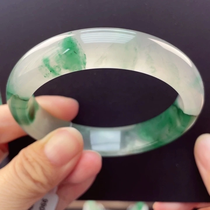 石英质玉手镯未镶嵌55-56